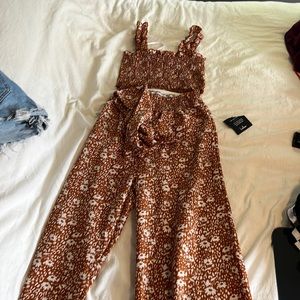 Lulus set! Pants never worn